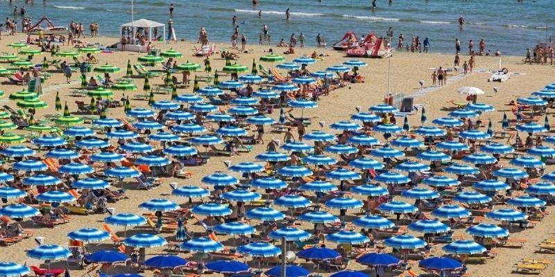 Hotel Rugantino Чезенатіко Екстер'єр фото